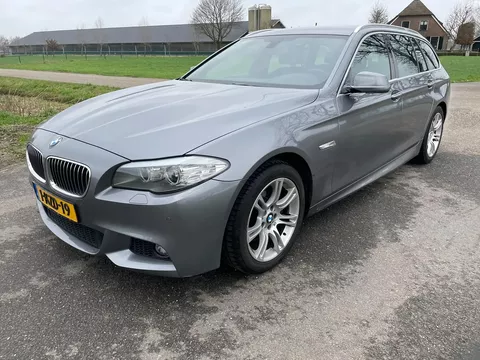 BMW 5-serie Touring 520i /EXPORT/ DUITS DOC!!!
